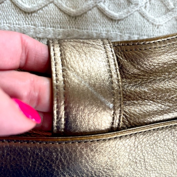 Michael Kors Rich Gold Shoulder Bag with Dust Bag - Picture 6 of 16